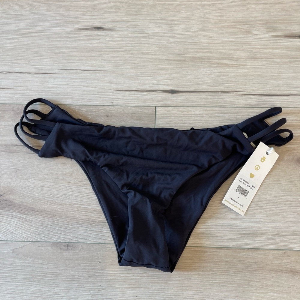 [Spiritual Gangster] NWT black swim bottoms Size L